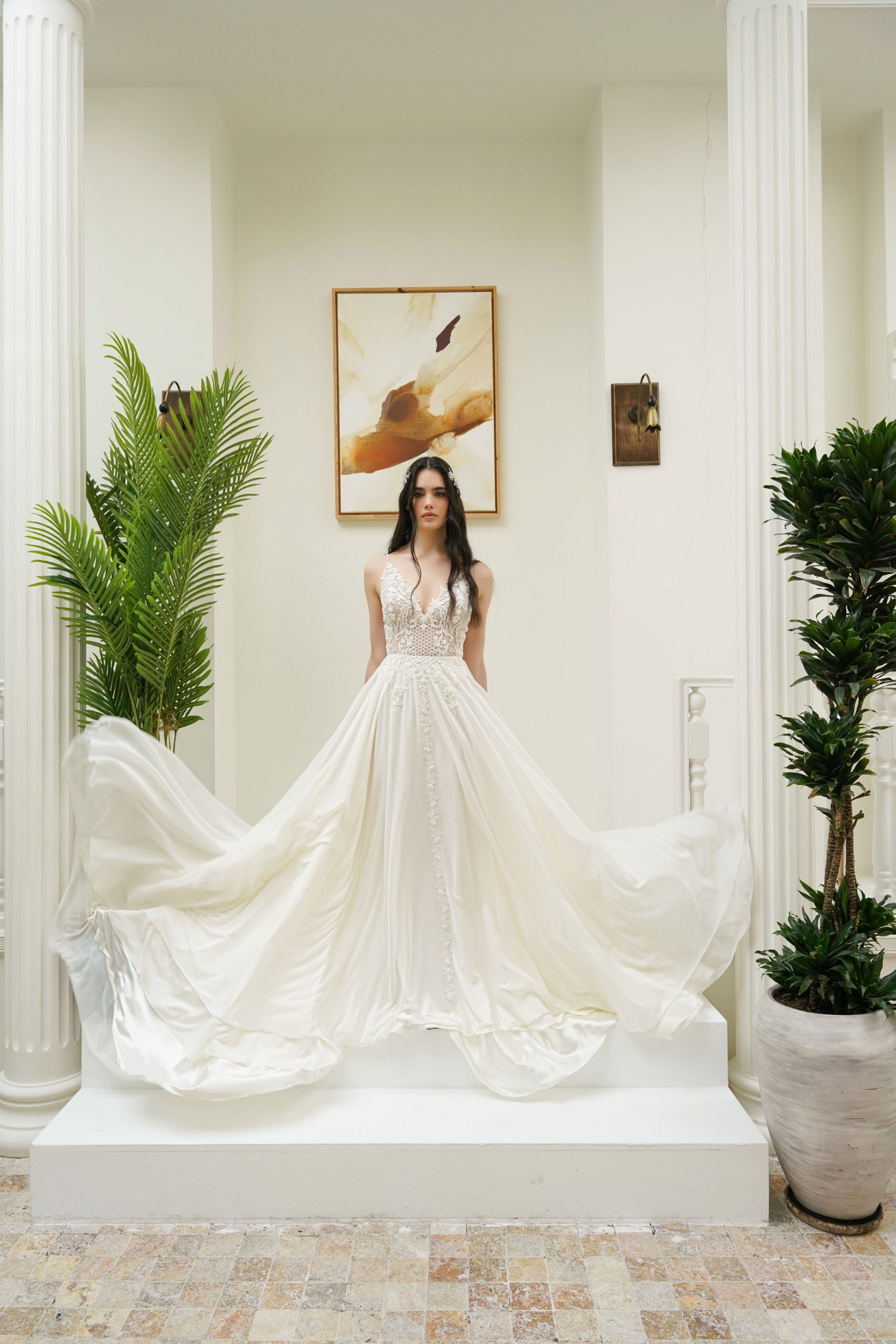 https://www.bridelymade.com/en/wp-content/uploads/2023/03/pearly7-scaled.jpg
